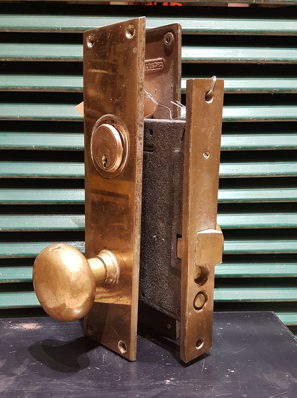 Peterboro Lock Company heavy brass Double-Knob Entry Set ca. early 1900s (1840-1940)
