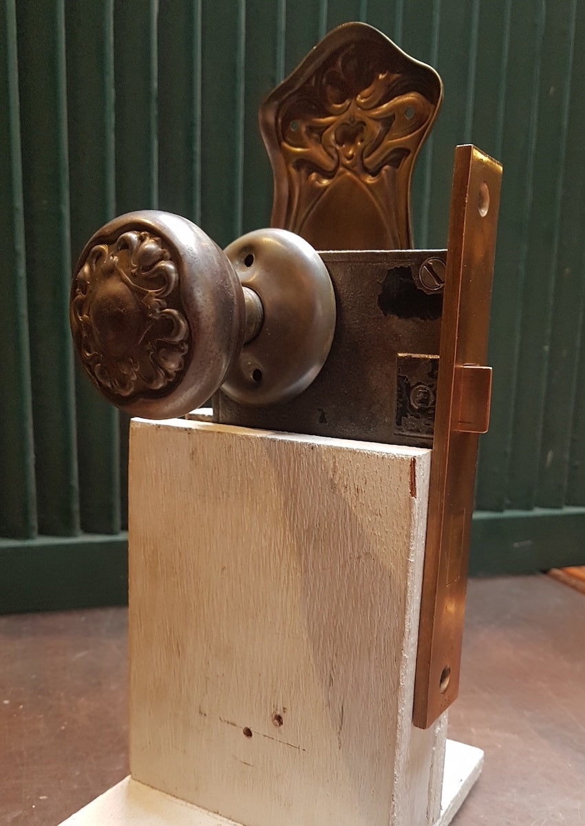 Vintage Ruswin Art Nouveau Entry Set ca.1904