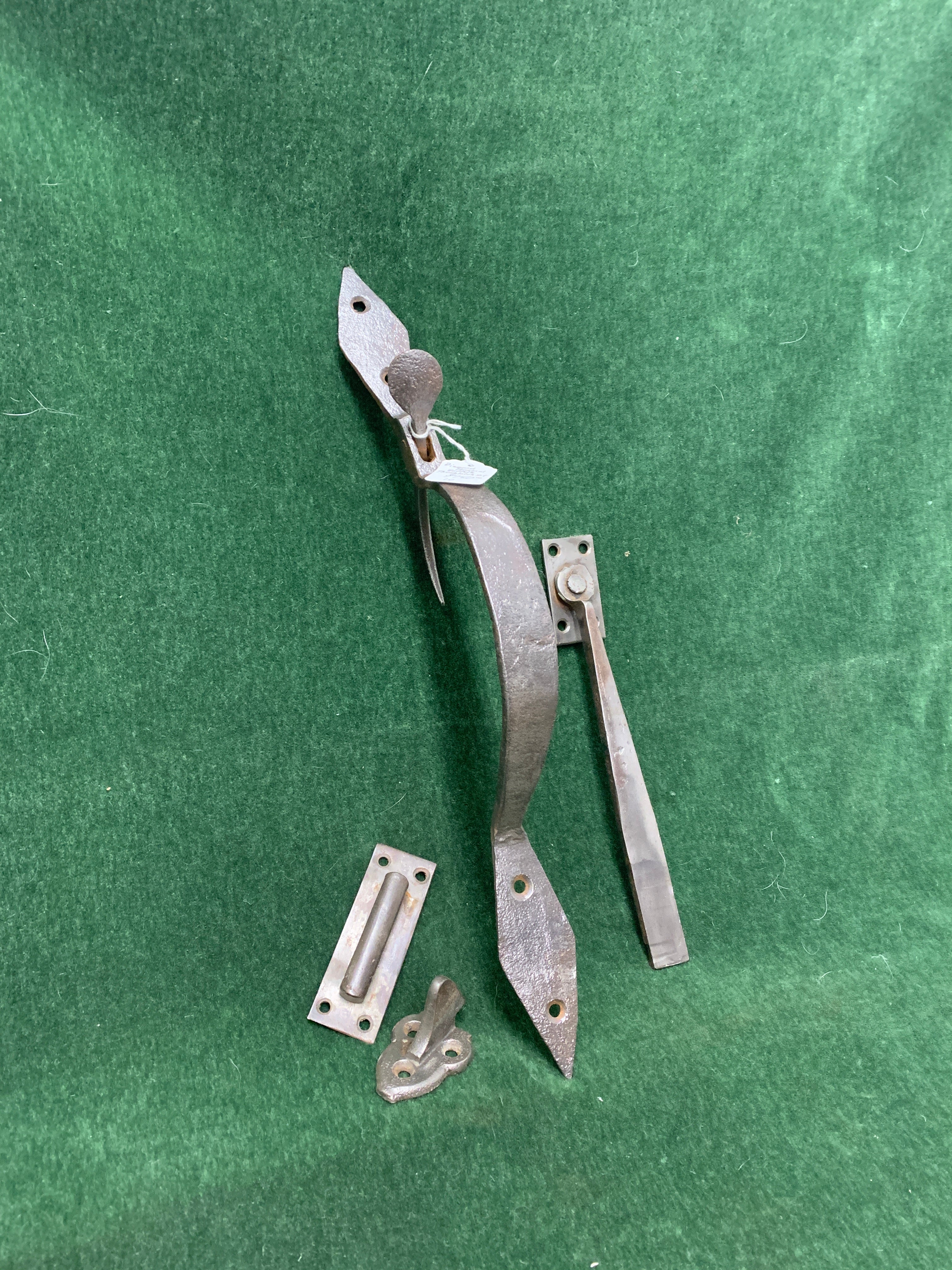 Enormous narrow Suffolk thumblatch ca. 1640-1740