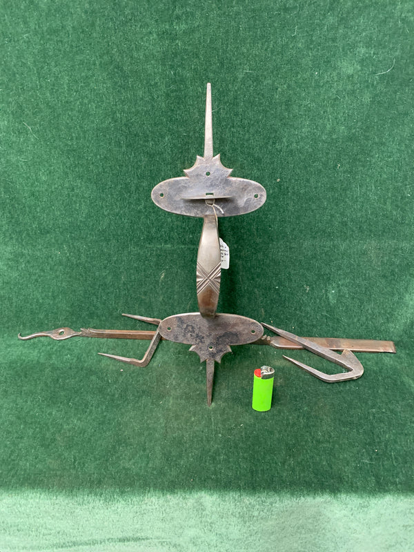 Superlatively designed Suffolk thumblatch ca. 1740-1840