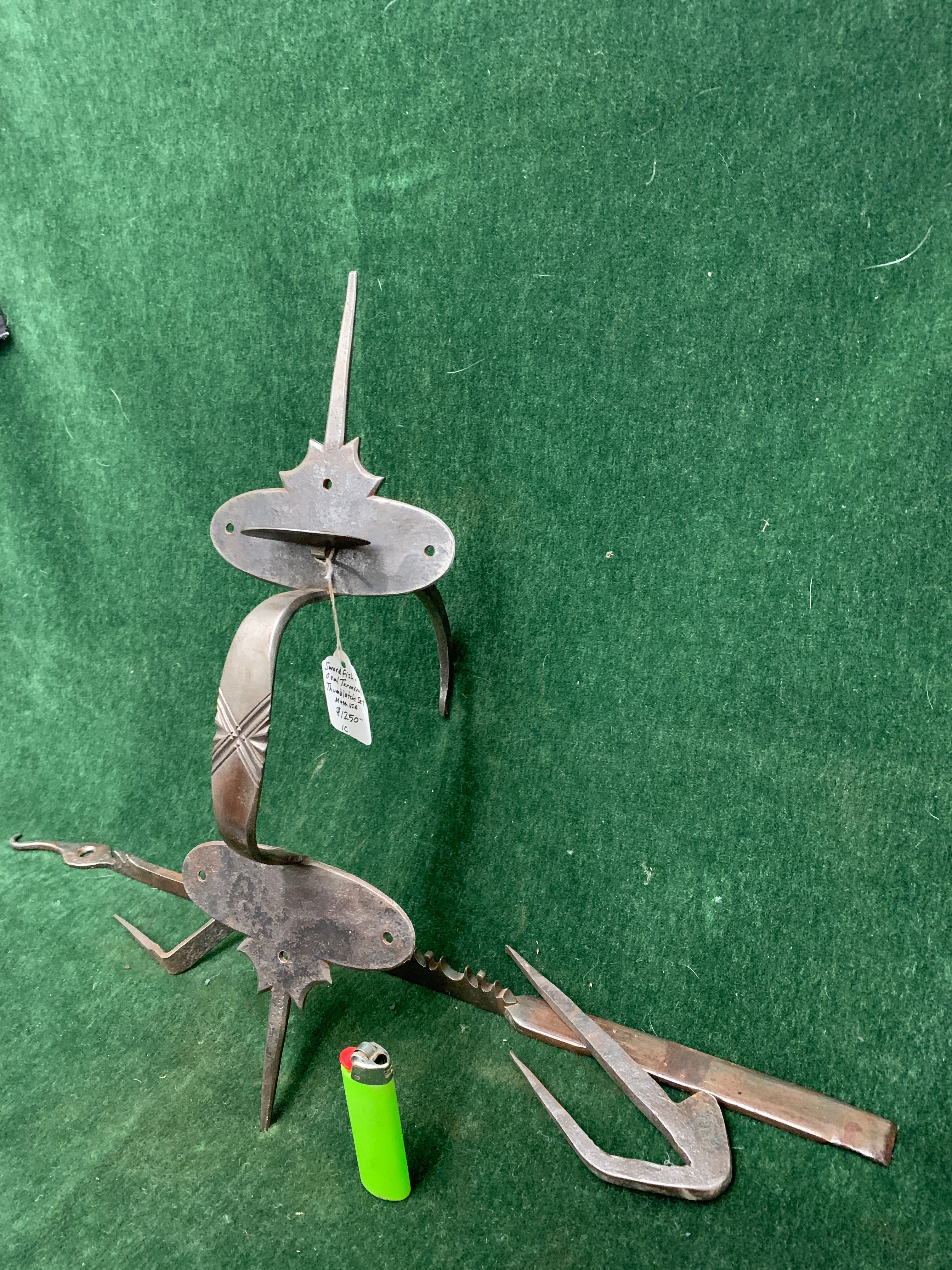 Superlatively designed Suffolk thumblatch ca. 1740-1840