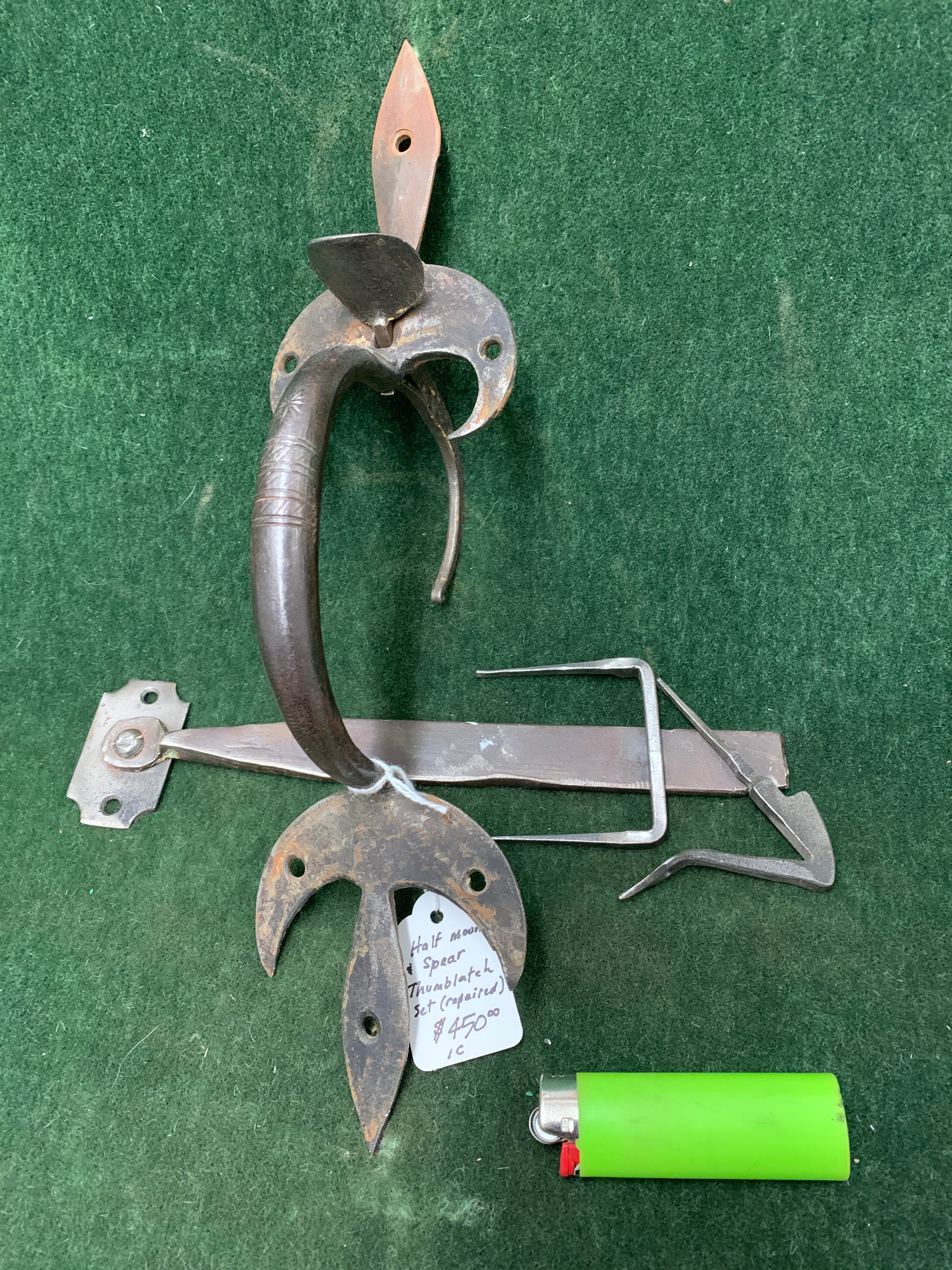 Hand-forged half moon & spear Suffolk thumblatch ca. 1740-1840