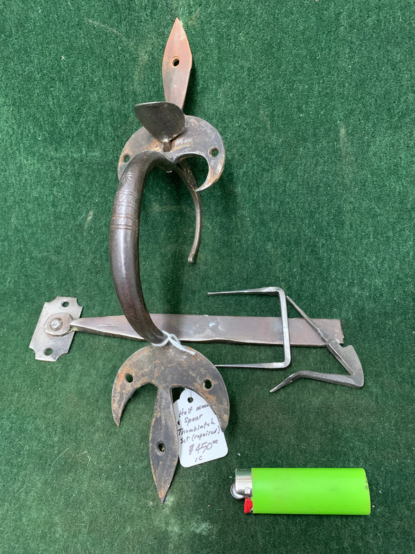 Hand-forged half moon & spear Suffolk thumblatch ca. 1740-1840