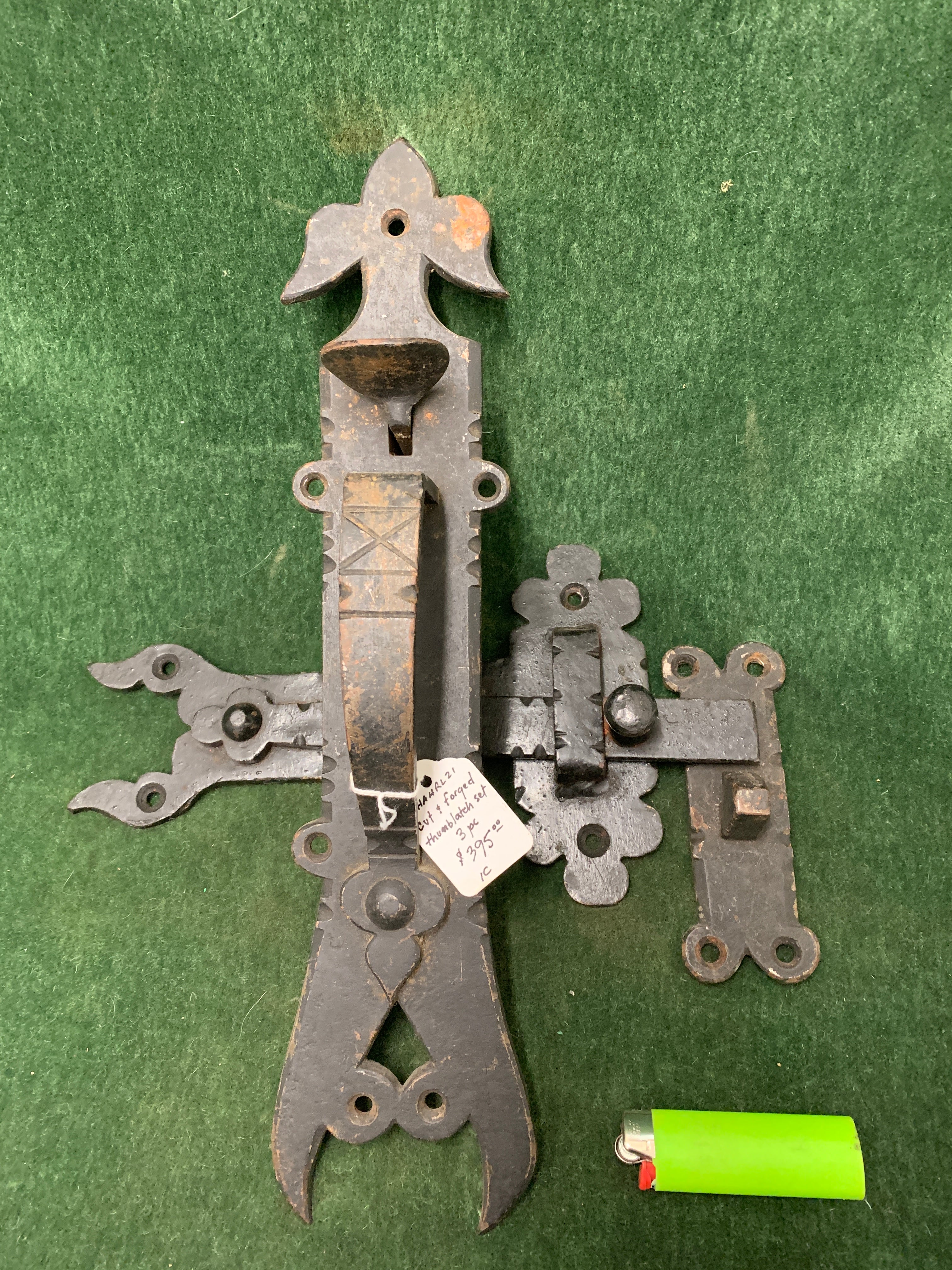 Heavy-duty cut and forged steel Norfolk thumblatch ca. 1840 -1940
