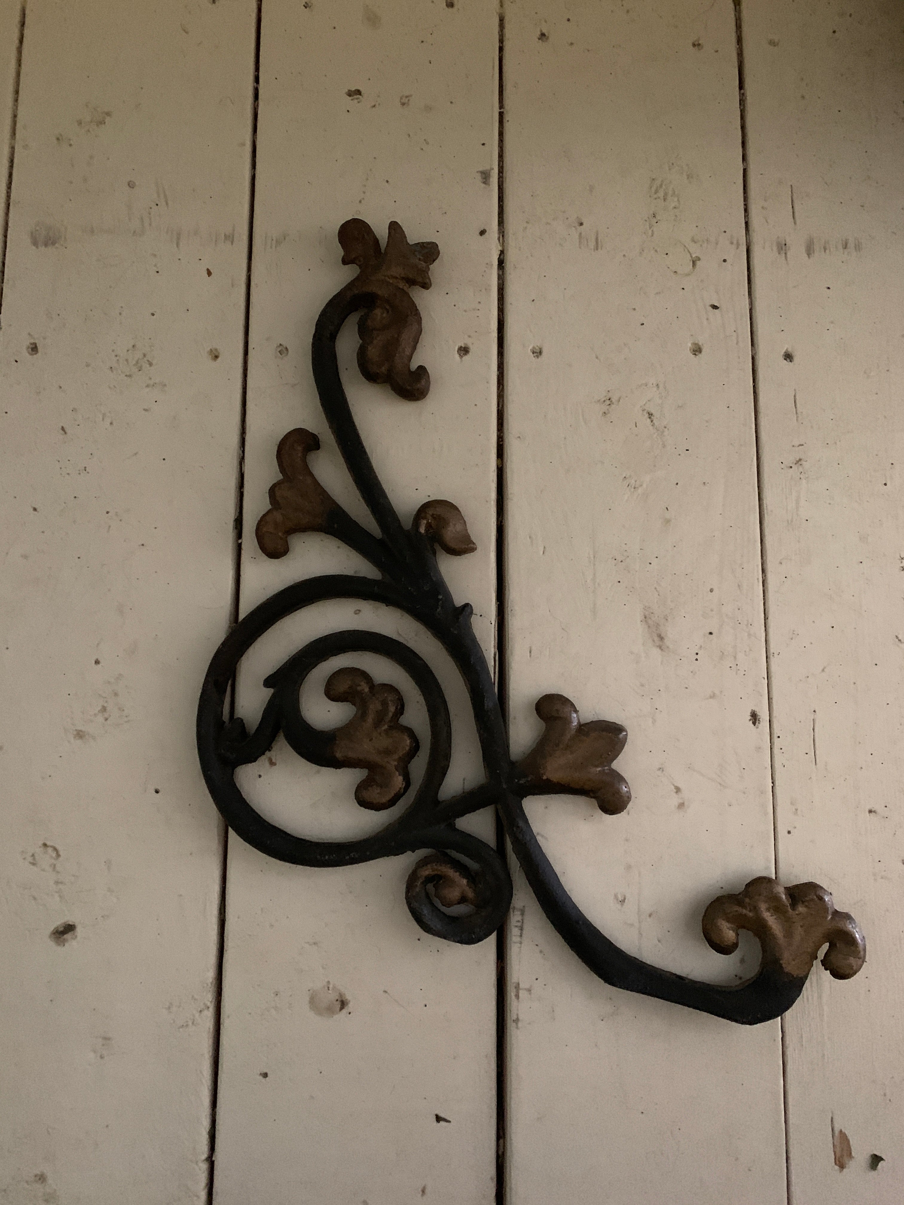 19th century cast iron Floral-themed church handrail support bracketss