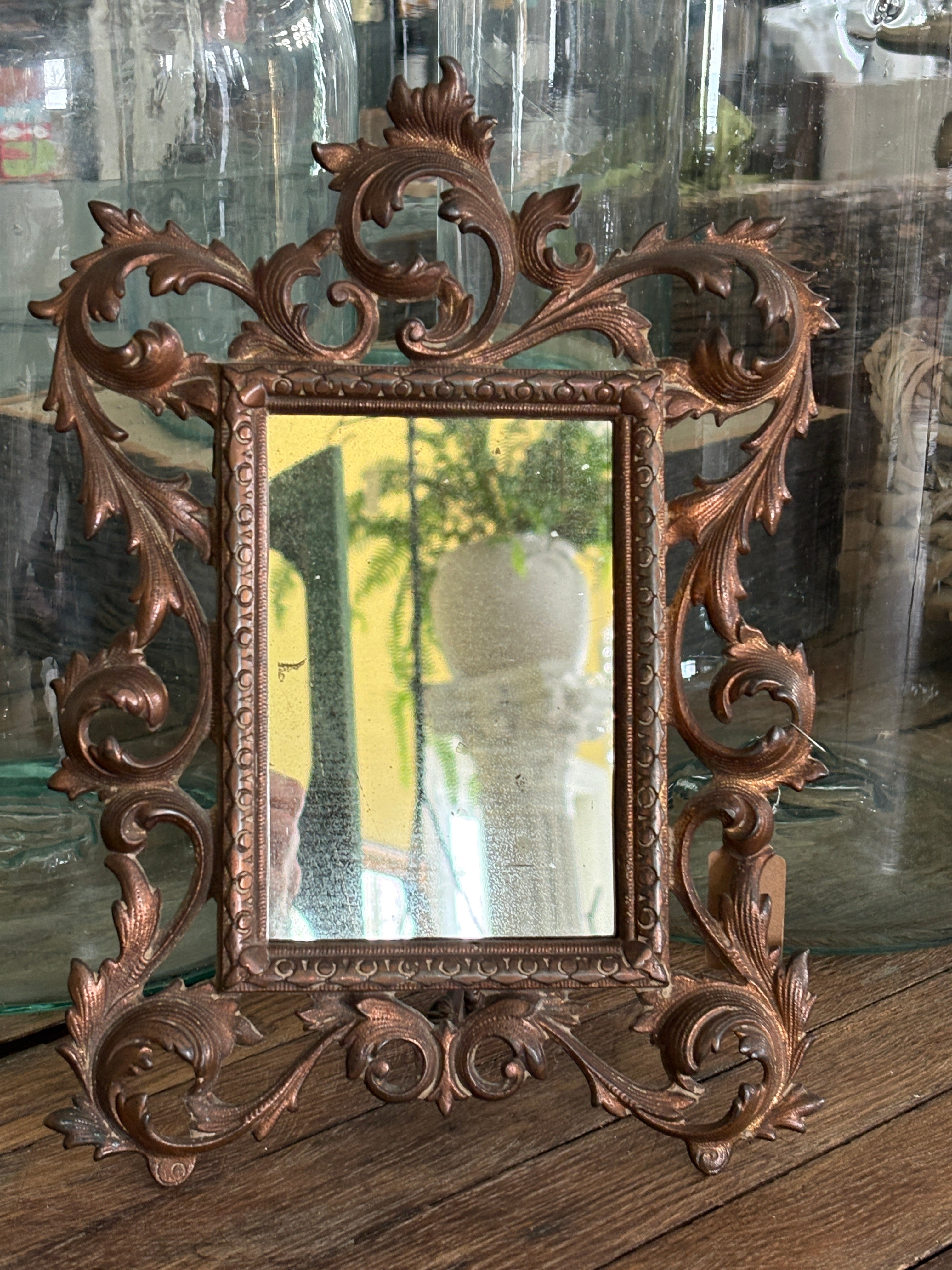 Antique Mirrors & Wall Decor