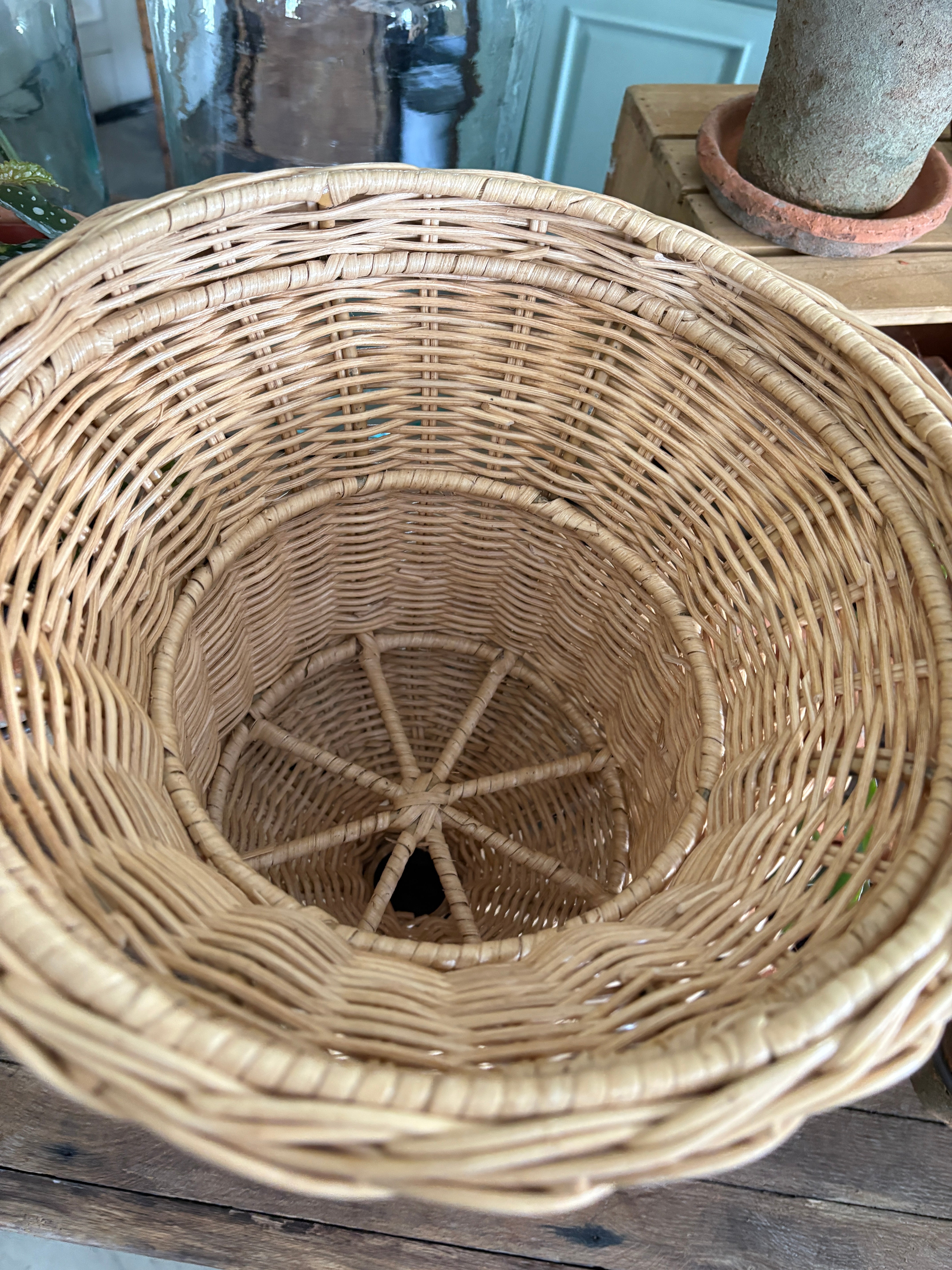 Rattan Urn