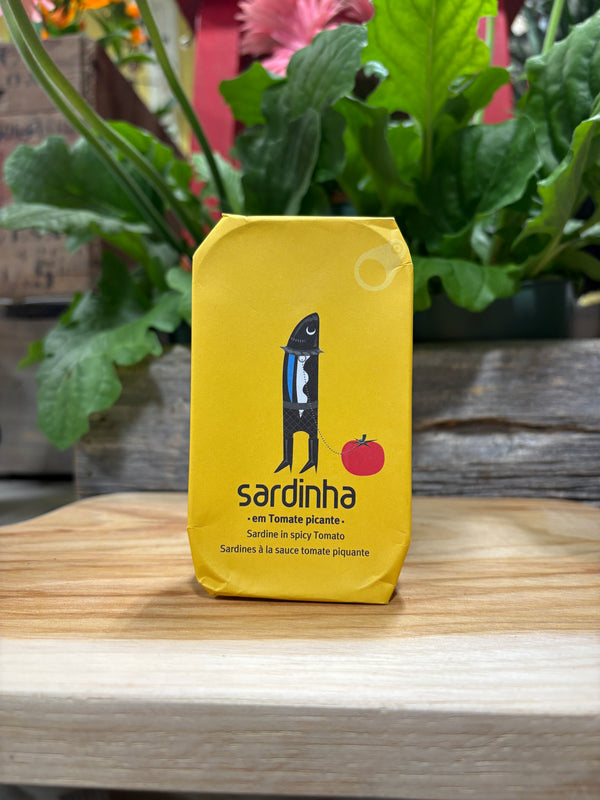 Sardinha Sardine in spicy Tomato