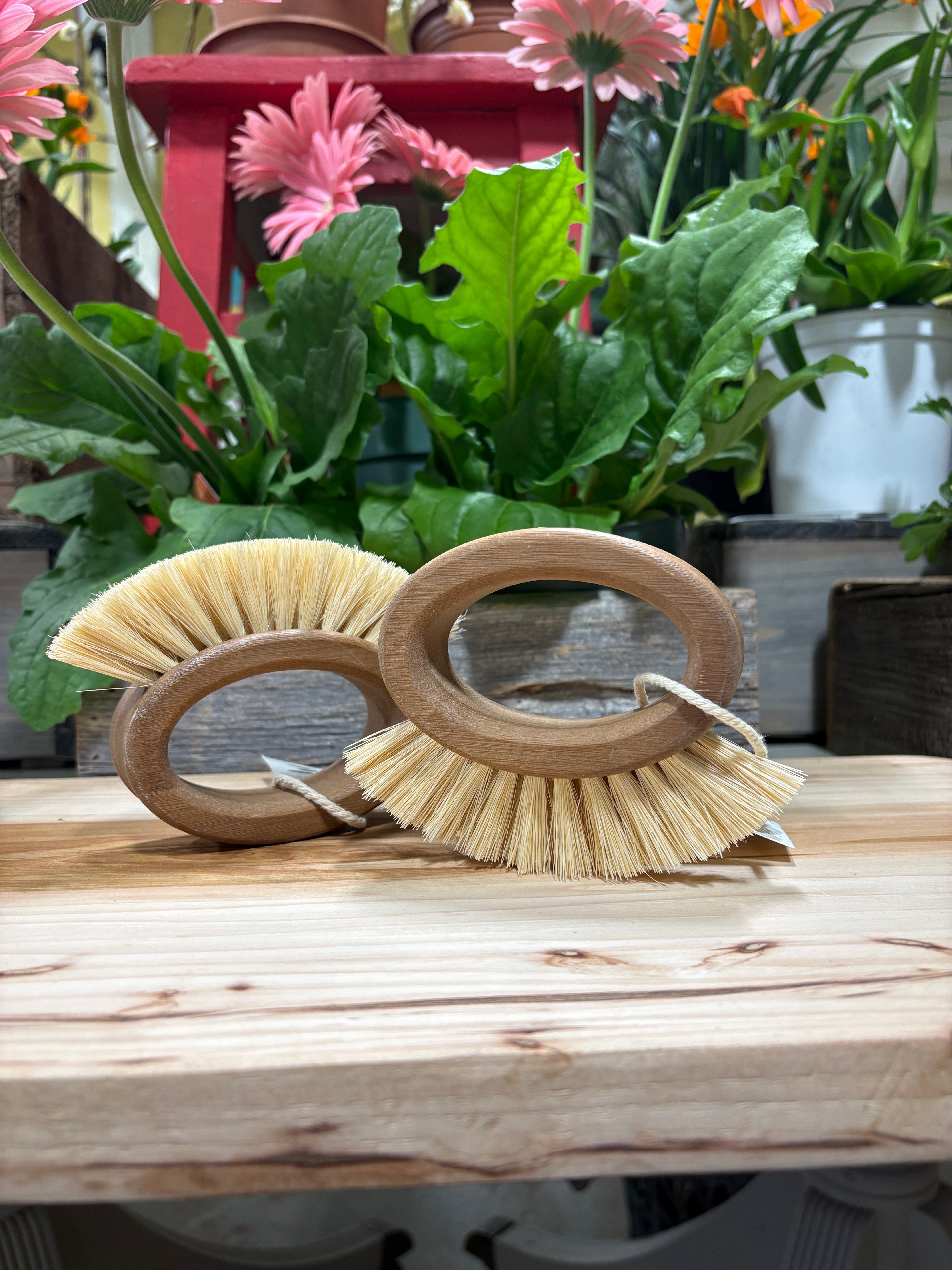 Wooden Scrub Brush for Hands and Nails