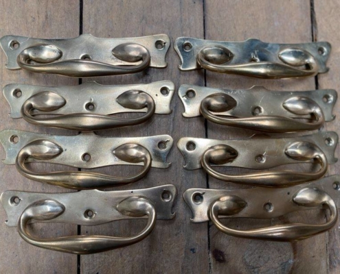 Set of 8 Brass Art Nouveau Pulls