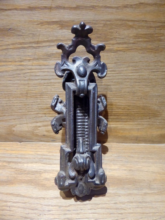 IC3107 - Antique Door Knocker - Legacy Vintage Building Materials ...