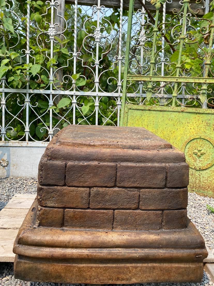 Vintage Style Stacked Brick Garden Riser Block