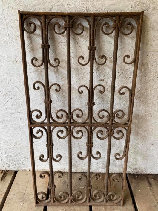 IC4476 - Antique Decorative Metal Grate - Legacy Vintage Building ...