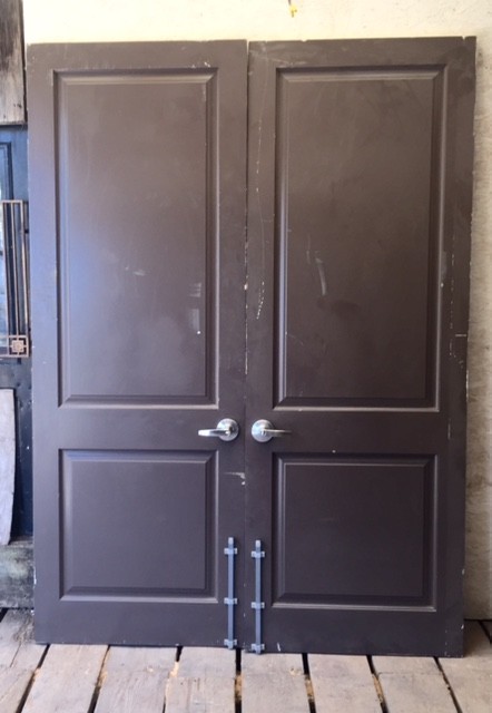 Matching Contemporary Solid Doors with Hardware