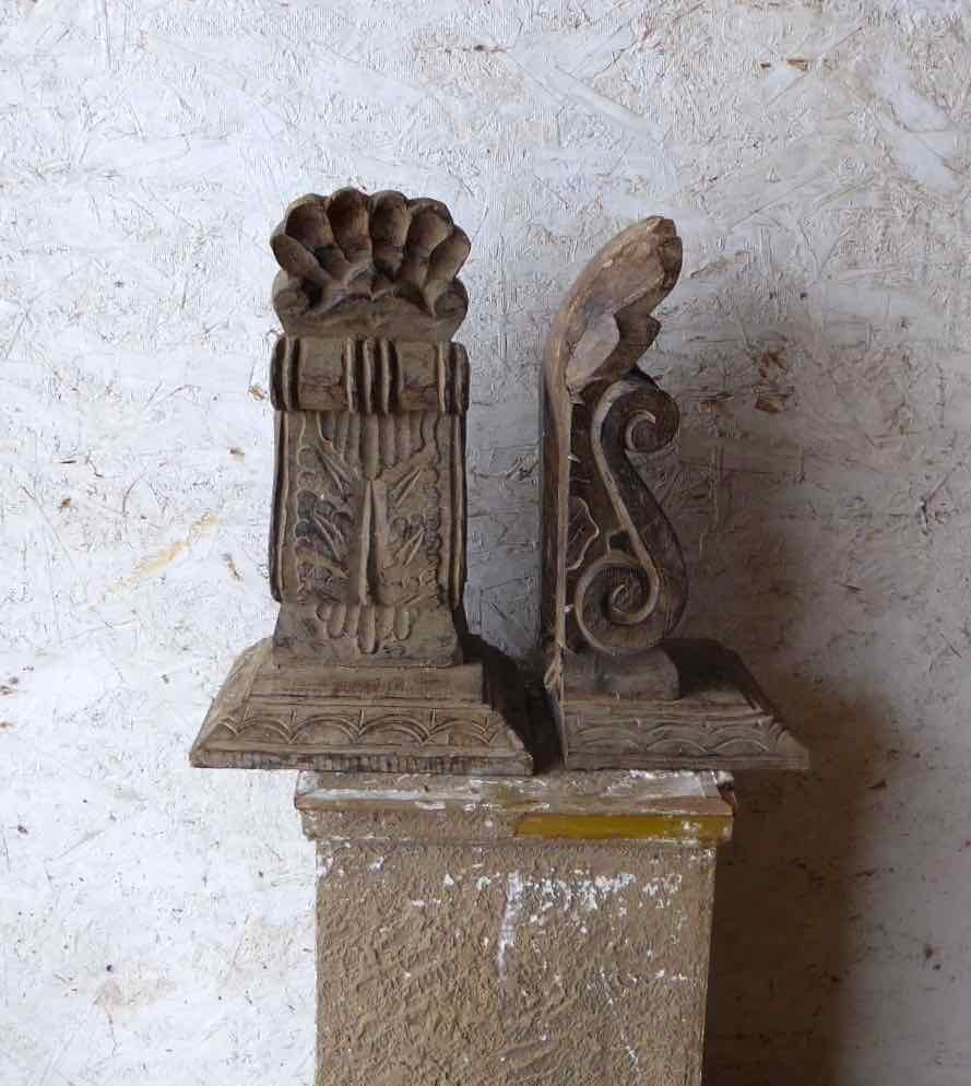 Ic0816 Antique Wood Corbels Legacy Vintage Building Materials