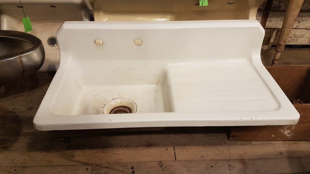 Ic1417 Vintage Kitchen Sink With High Backsplash Legacy Vintage Building Materials Antiques